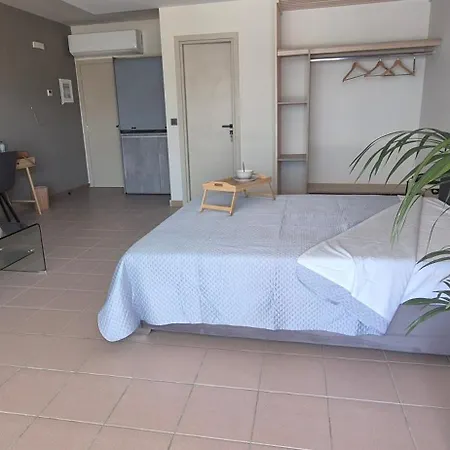 Apartment Thalori *
