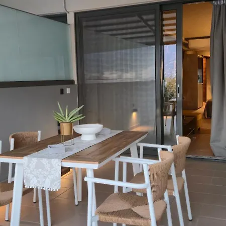 Thalori Apartment *