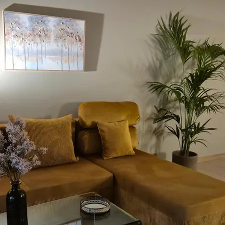 Apartment Thalori