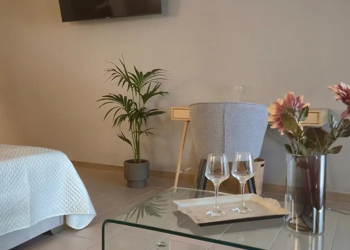 Thalori Apartamento